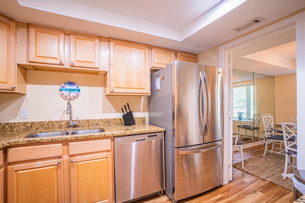 1686 Bluff Villas Renovated Sleeps 8 Walk To Salty Dog Sea Pines Hilton Head Island Exterior foto