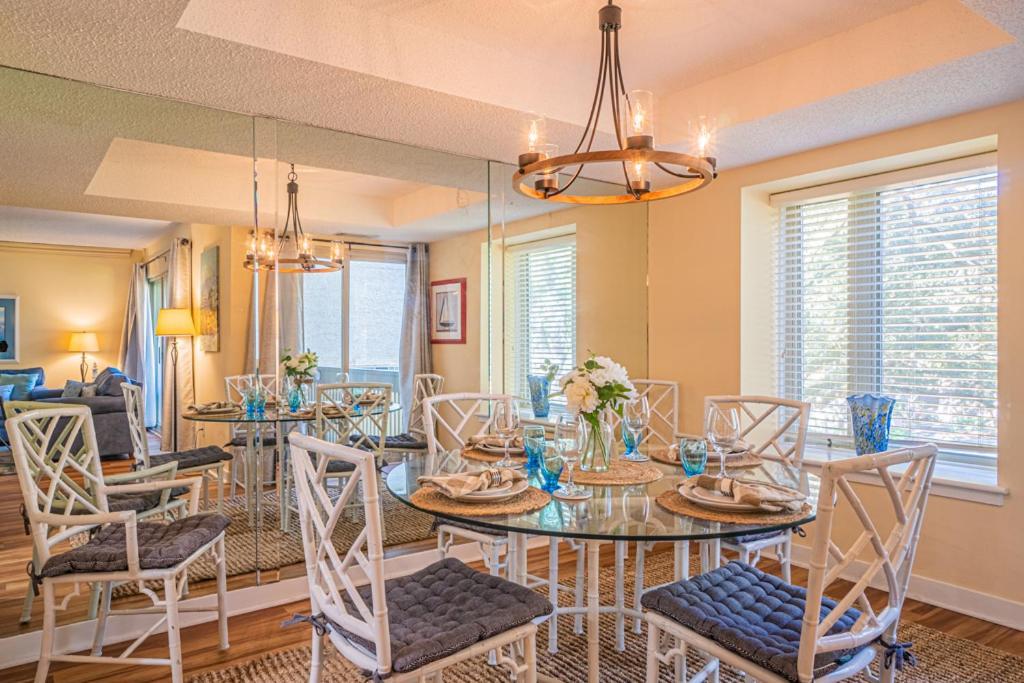 1686 Bluff Villas Renovated Sleeps 8 Walk To Salty Dog Sea Pines Hilton Head Island Exterior foto